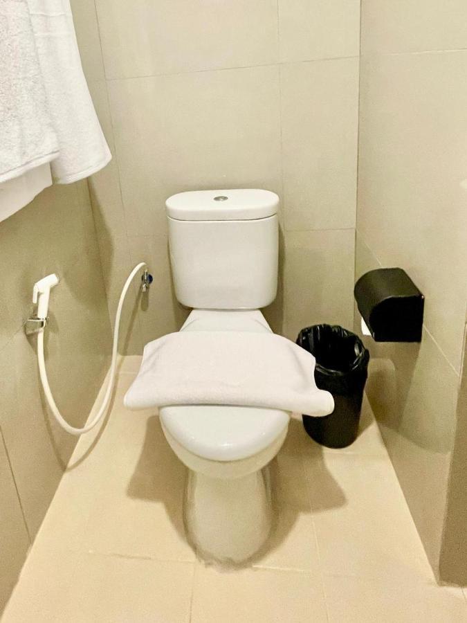 Nemuru Hotel Ciputat Pondokcabe Hilir Exterior foto